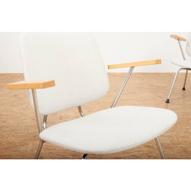 Kembo Armchairs with Chrome-Plated Tubular Steel Frames, Beechwood Armrests and Kvadrat Upholstery by Willem Hendrik Gispen for Kembo, 1954, Set of 2 For Sale - Image 5 of 12