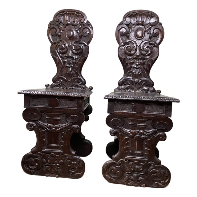Pair of 19th-Century Italian Renaissance Revival Carved Walnut Sgabelli Chairs For Sale