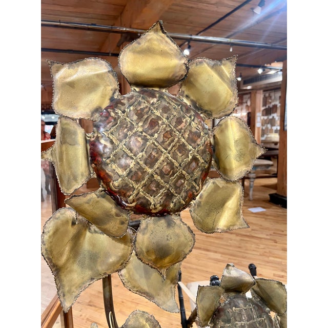 Brutalist Monumental Brutalist Copper, Brass & Burl-Wood Sculpture of a Sunflower For Sale - Image 3 of 8