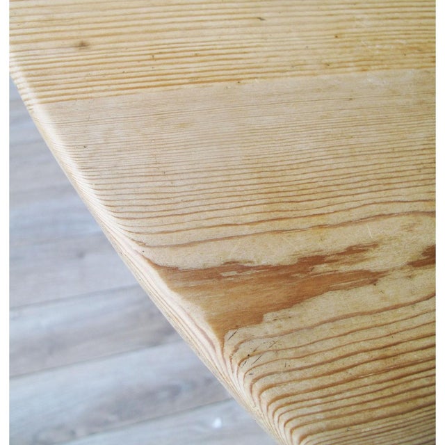 Traditional Scrubbed Pine Circular Dining Table Chairish