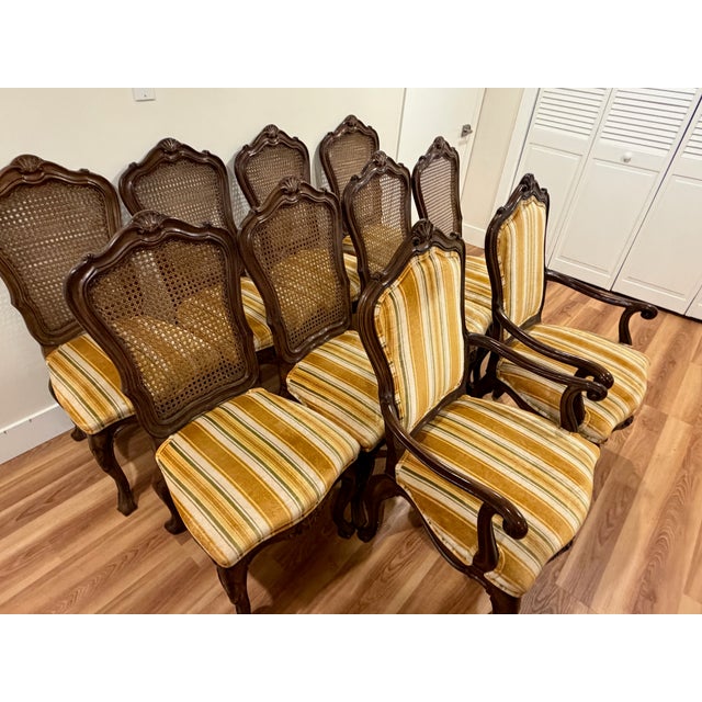 1970s Karges Louis XV-Style Carved Walnut Dining Chairs — Set of 10 For Sale - Image 14 of 17