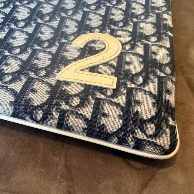 A 2000s John Galliano for Christian Dior Trotter Deep Blue and Cream Tote Bag For Sale - Image 10 of 18