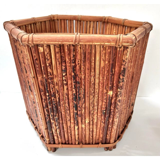1980s Large Vintage Bamboo Planter Cachepot - Coastal Boho Rattan Style Plant Holder For Sale - Image 5 of 8