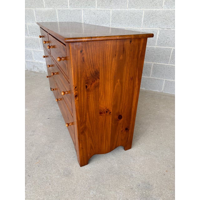 Ethan Allen Country Craftsman Shaker Style 6 Drawer Pine Dresser & Mirror For Sale In Philadelphia - Image 6 of 9