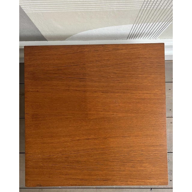 Side Table by Kho Liang Ie for Artifort, 1960s, in Good conditions. Designed 1960 to 1969 This piece has an attribution...