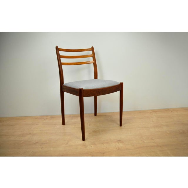 Victor Wilkins Vintage Dining Chairs by Victor Wilkins for G-Plan, 1960s, Set of 4 For Sale - Image 4 of 8