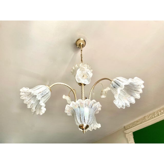 Italian Chandelier with Iridescent Murano Glass Flowers, 1980 For Sale - Image 12 of 14