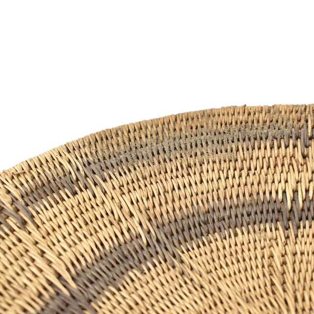 Early 20th Century Early 20th Century Makenge Flat Wedding Basket Zambia 18.5 Inch For Sale - Image 5 of 6