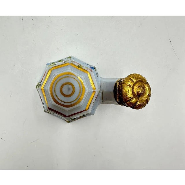 Very Charles X French Opaline Travel Perfume Bottle For Sale - Image 4 of 13