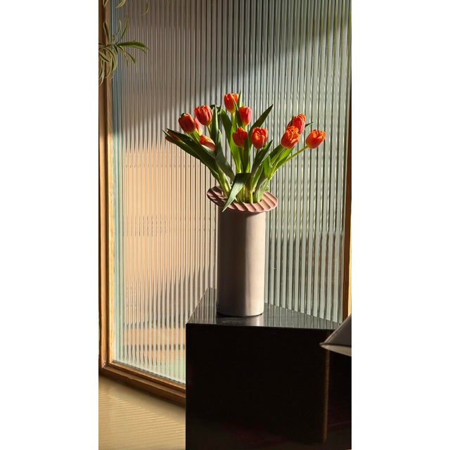 Postmodern Postmodern Pink Ceramic Vase by Masa Mami, Hawaii Circa 1980 For Sale - Image 3 of 12
