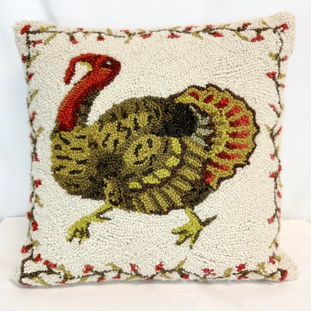 Textile 1980s Vintage Americana Arts & Crafts Thanksgiving Turkey Pillow. For Sale - Image 7 of 10