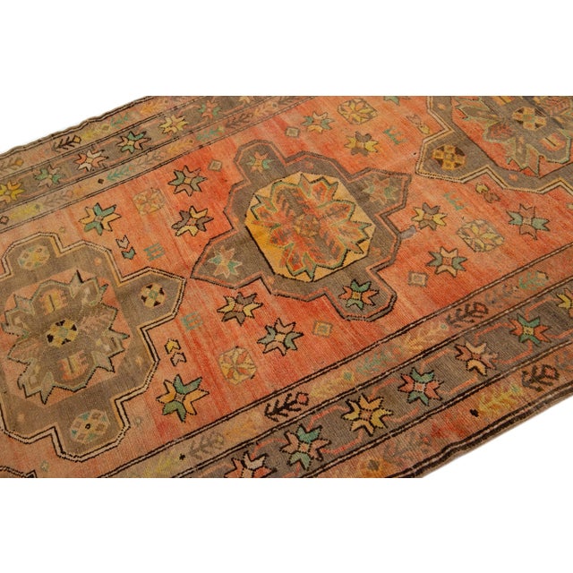 1920s Antique Turkish Khotan Handmade Wool Rug With Tribal Terracotta Field For Sale In New York - Image 6 of 7