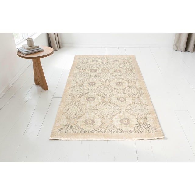 Turkish Mid 20th Century Minimalist Home Decor Floor Rug For Sale - Image 3 of 10