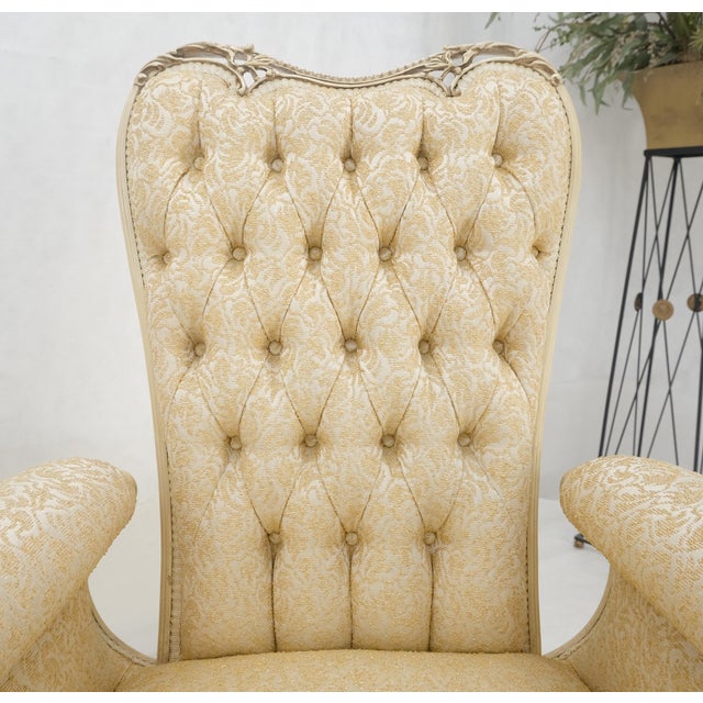 Pair of MINT Rococò Louis XVI Style Tufted Pierce Carved Backs Off White Fireside Chairs