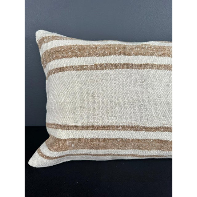 Contemporary Turkish Hemp Pillow Cushion Natural Beige Brown Pillow Cushion Cover 16" x 24" For Sale - Image 3 of 4