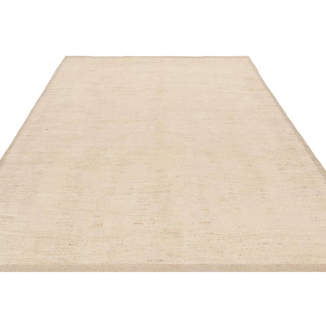 2020s Rug & Kilim’s Modern Textural Rug in Beige and Cream With Ribbed Patterns For Sale - Image 5 of 7
