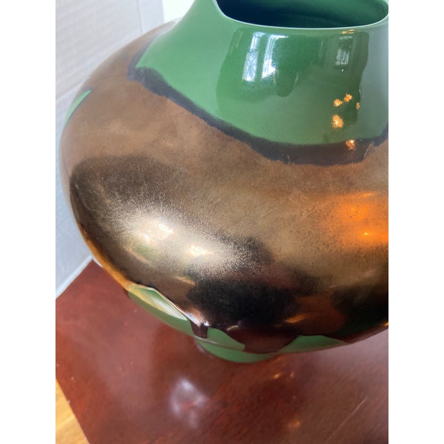 1980s Post-Modern Haeger Lava Glaze Vases - a Pair For Sale In Charlotte - Image 6 of 8