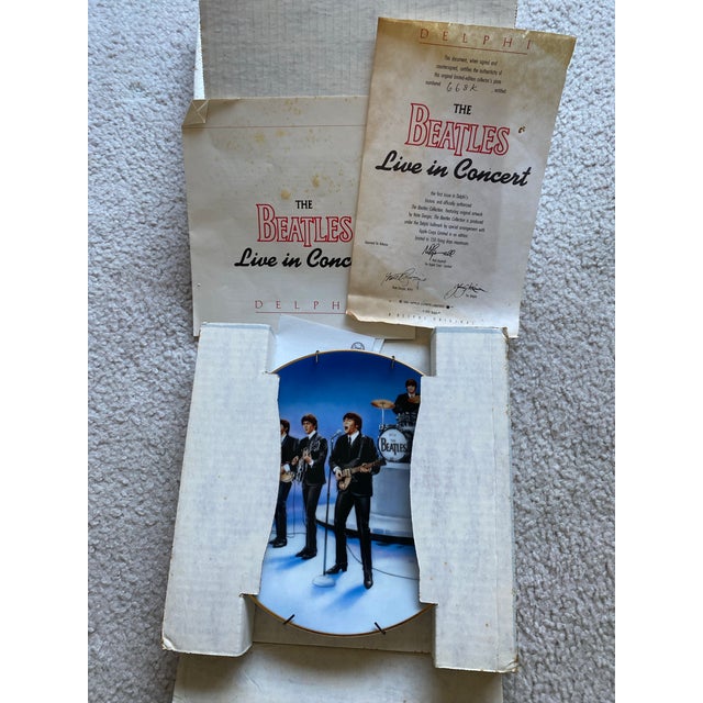 1960s “Live in Concert” Beatles Decorative Plate by Delphi - Mint For Sale - Image 4 of 8