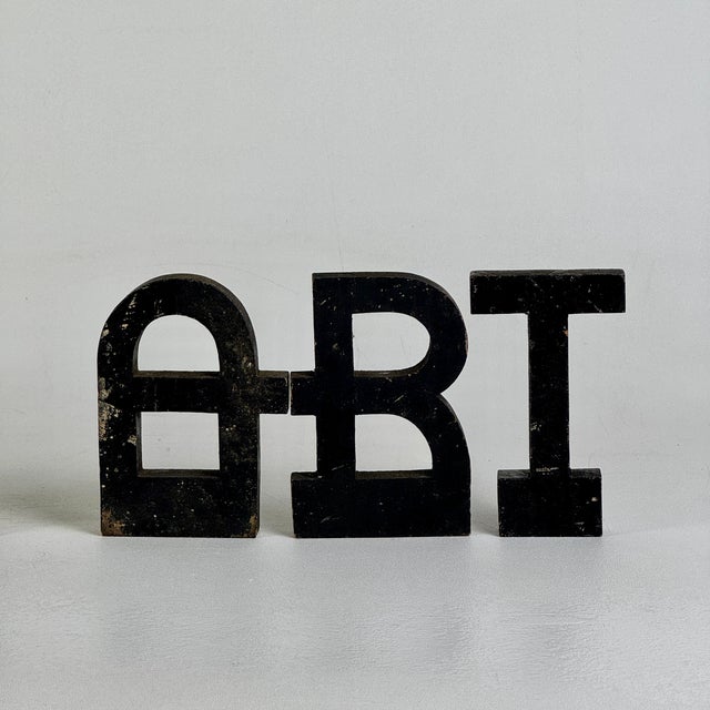 Art Deco Unique Vintage Wooden Letters Spelling "Folk Art" in Art Deco Design & Weathered Black Paint For Sale - Image 3 of 10