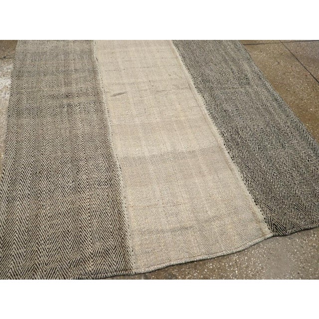 Galerie Shabab Collection Mid-20th Century Turkish Flatweave Kilim Accent Rug For Sale In New York - Image 6 of 8