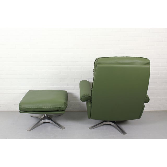 Olive DS-31 High-Back Lounge Chair and Ottoman from de Sede, 1970s, Set of 2 For Sale - Image 8 of 13