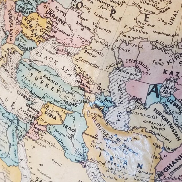 Vintage Replogle World Globe With Metal Base For Sale In Miami - Image 6 of 10