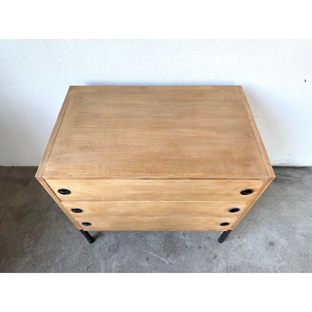 Chest of 3 Drawers in Oak and Lacquered Metal from ARP, France, 1960s For Sale - Image 3 of 18