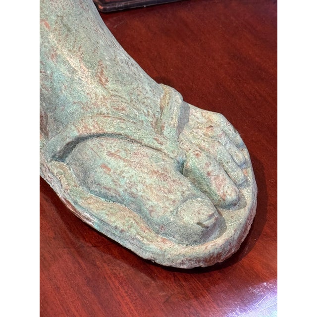 1980s Foot Sculpture in Resin For Sale - Image 4 of 5