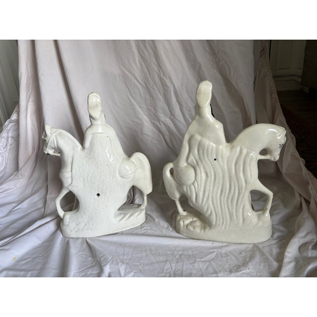Figurative Pair of Mid 19th Century Staffordshire Scottish Hunters on Horseback For Sale - Image 3 of 14