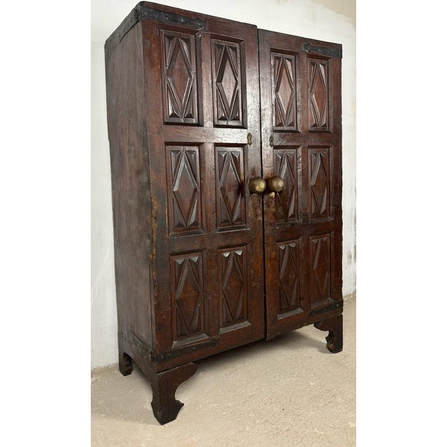 Rustic Antique Spanish Rustic Cabinet in Oak, 1850 For Sale - Image 3 of 11