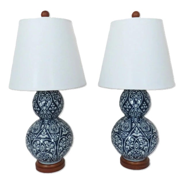 Pair of Ralph Lauren Petite Designer Table Lamps Blue & White Double Gourd Shape For Sale