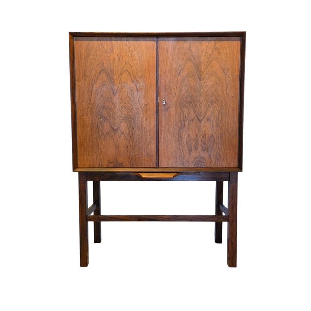 Danish Bar Cabinet in Santos Rosewood with Mirror Interior and Lighting, 1960s For Sale - Image 18 of 18