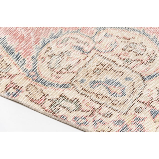 Turkish 1960s Bohemian Turkish Area Wool Rug For Sale - Image 3 of 10