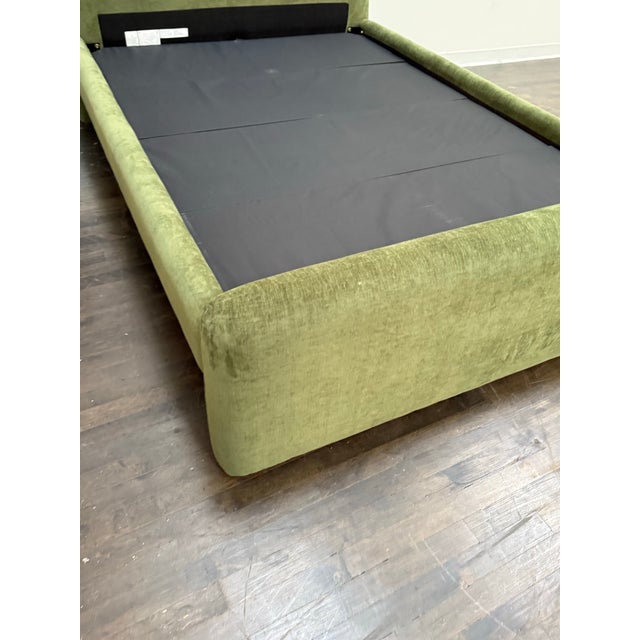 Contemporary Full Size Williams-Sonoma for West Elm Elora Arched Upholstered Bed With Trundle For Sale - Image 3 of 12