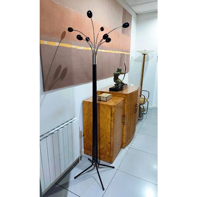 Vintage Italian Coat Hanger, 1960s, in Very Good conditions. Designed 1960 to 1969