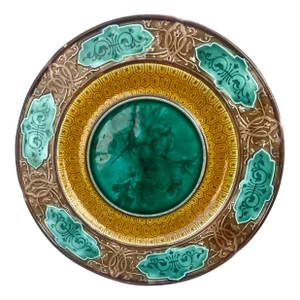Majolica Gooseberry Plate Sarreguemines, Circa 1870
