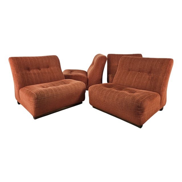 Italian Space Age Modular Chairs in Fabric with Wooden Legs, 1970, Set of 4 For Sale