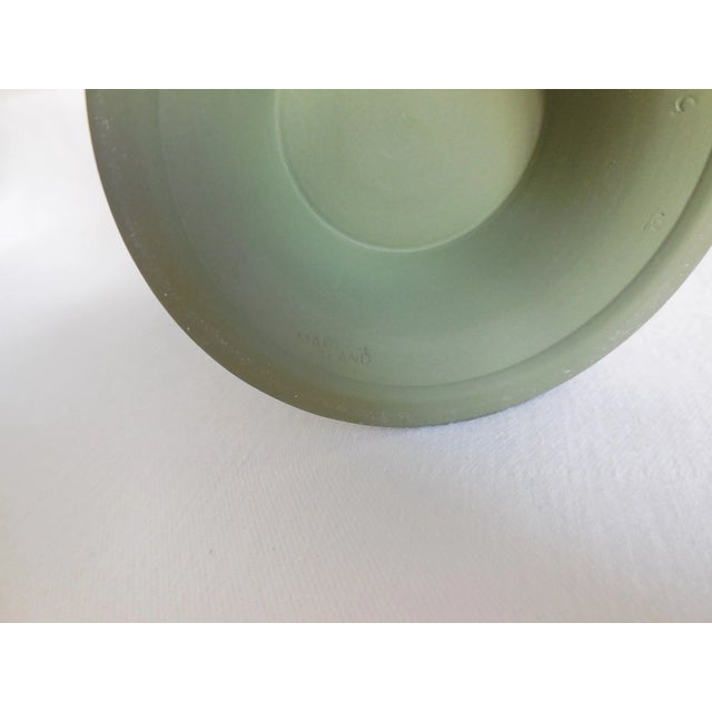 1990s Vintage Wedgwood Sage Green Jasperware Frog Vase For Sale - Image 5 of 6