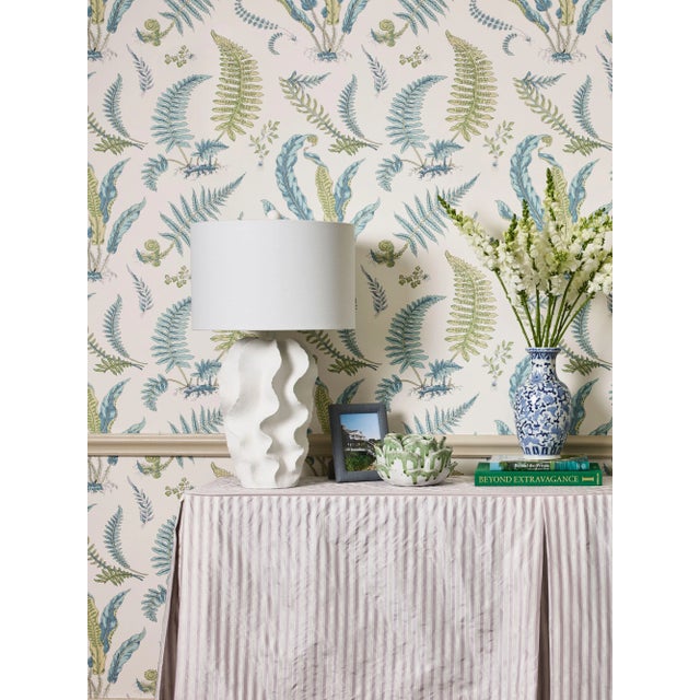 Considered America's first decorator, Elsie de Wolfe started decorating in 1905 and built an impressive career as a...