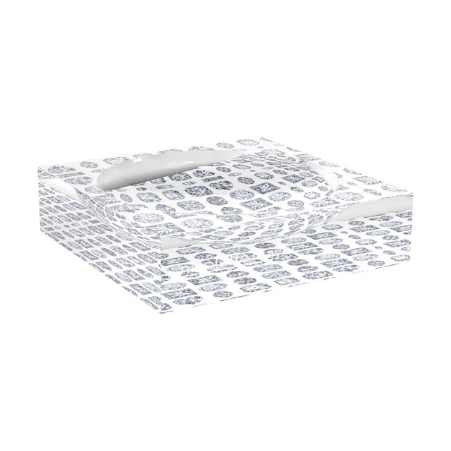 Bougie Diamonds Ice Acrylic Candy Catchall Dish, Large For Sale - Image 9 of 9