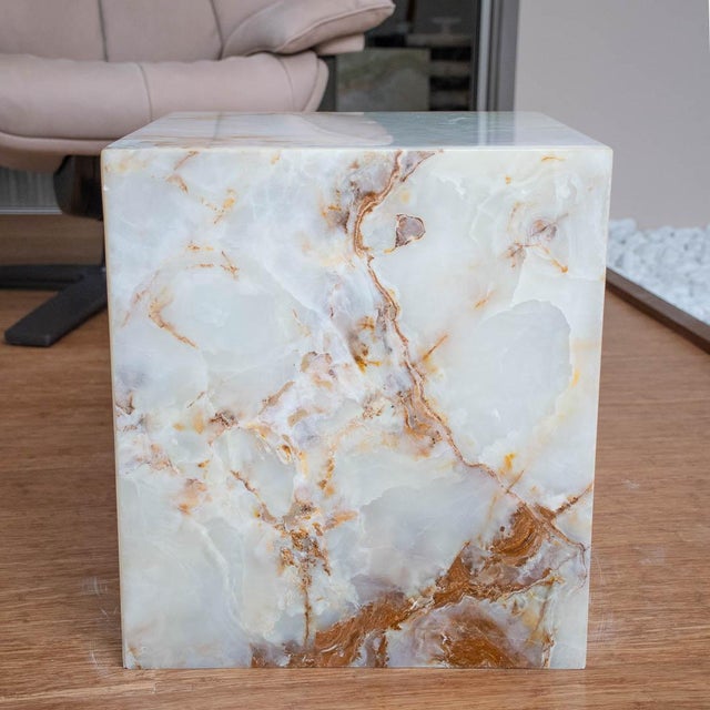 Contemporary Onyx Cube Table by Forzini For Sale - Image 3 of 6