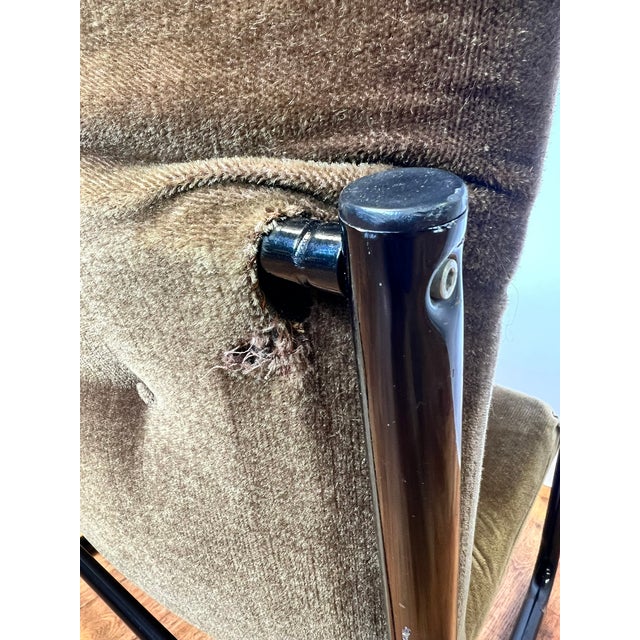 Bauhaus Black Steel and Green Upholstery Lounge Chairs, 1970s, Set of 3 For Sale - Image 16 of 18