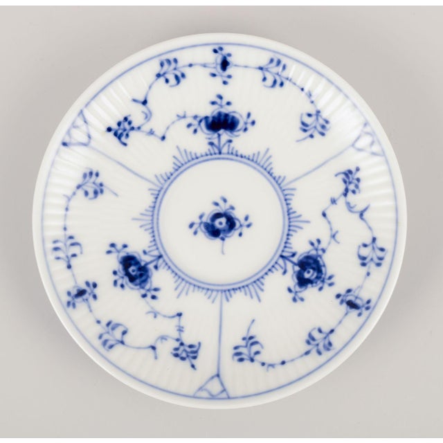 1960s Coffee Cups with Saucers from Royal Copenhagen, 1960s, Set of 8 For Sale - Image 5 of 7