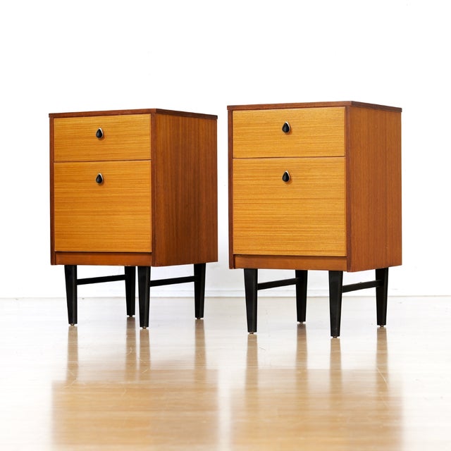 1960s Pair of Mid Century Nightstands For Sale - Image 4 of 10