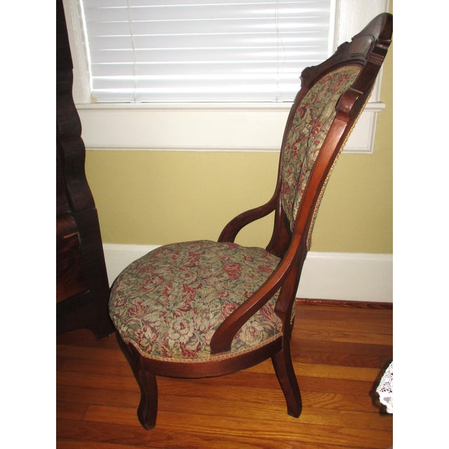 This is a Beautiful! Antique Victorian Ornate Walnut Rose Tapestry Ladies / Slipper Chair with a Tufted Back in a Lovely...