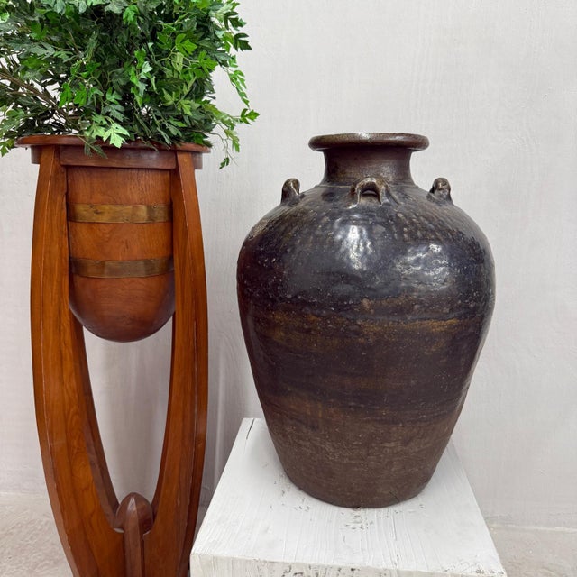 Early 20th Century Brown Storage Water Jar Vessel with Small Loop Handles For Sale - Image 5 of 9
