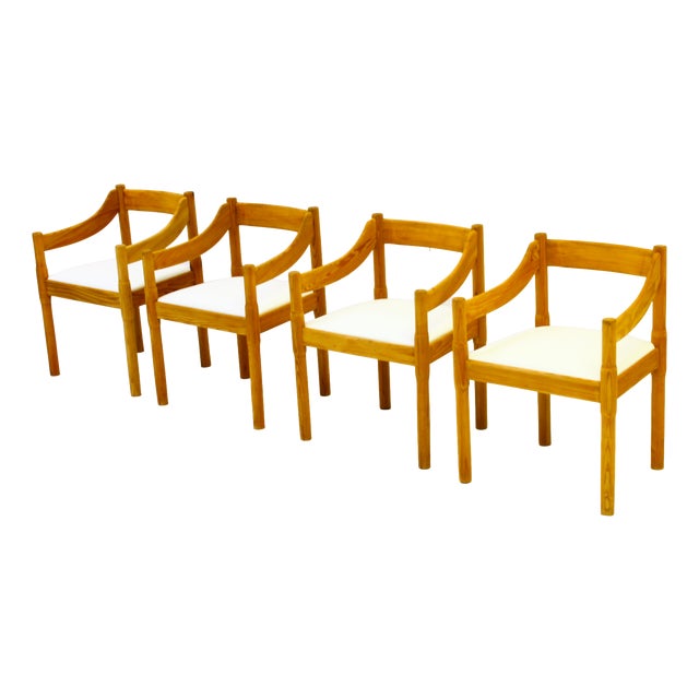 Carimate Dining Chairs by Vico Magistretti for Cassina, 1960, Set of 4 For Sale