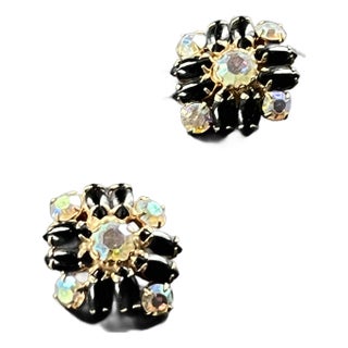 Vintage 1950s Rhinestone Clustered Clip on Earrings- Set of 2 For Sale