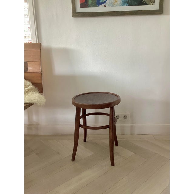 Vintage Stool in Bentwood, 1960 For Sale - Image 6 of 7