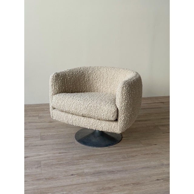 Beige Wool Bouclé Swivel Chair Attributed to Milo Baughman for Thayer Coggin For Sale - Image 8 of 12